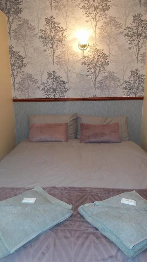 Iona Hotel 黑潭 0*,
