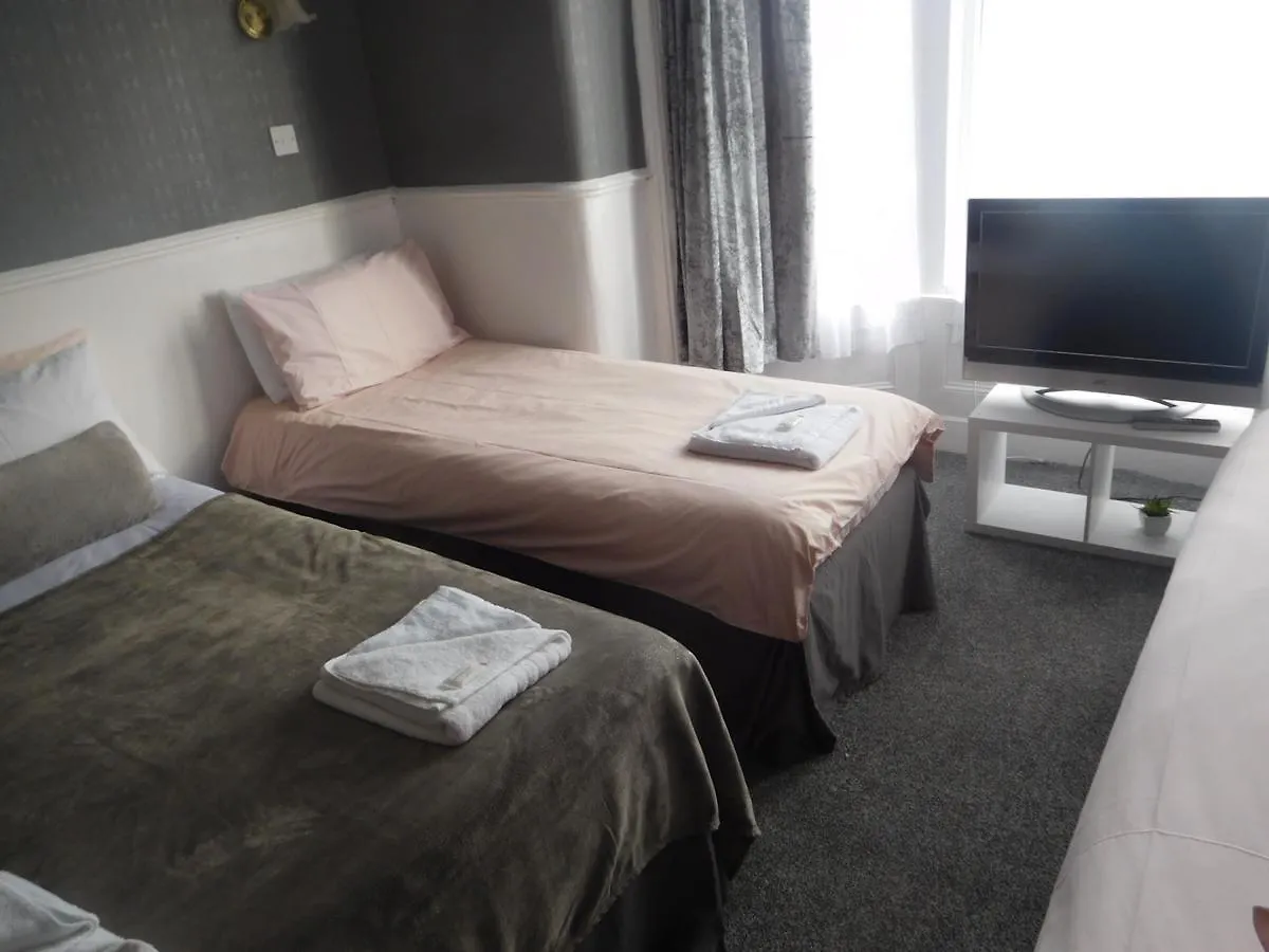 Iona Hotel 黑潭 住宿加早餐酒店