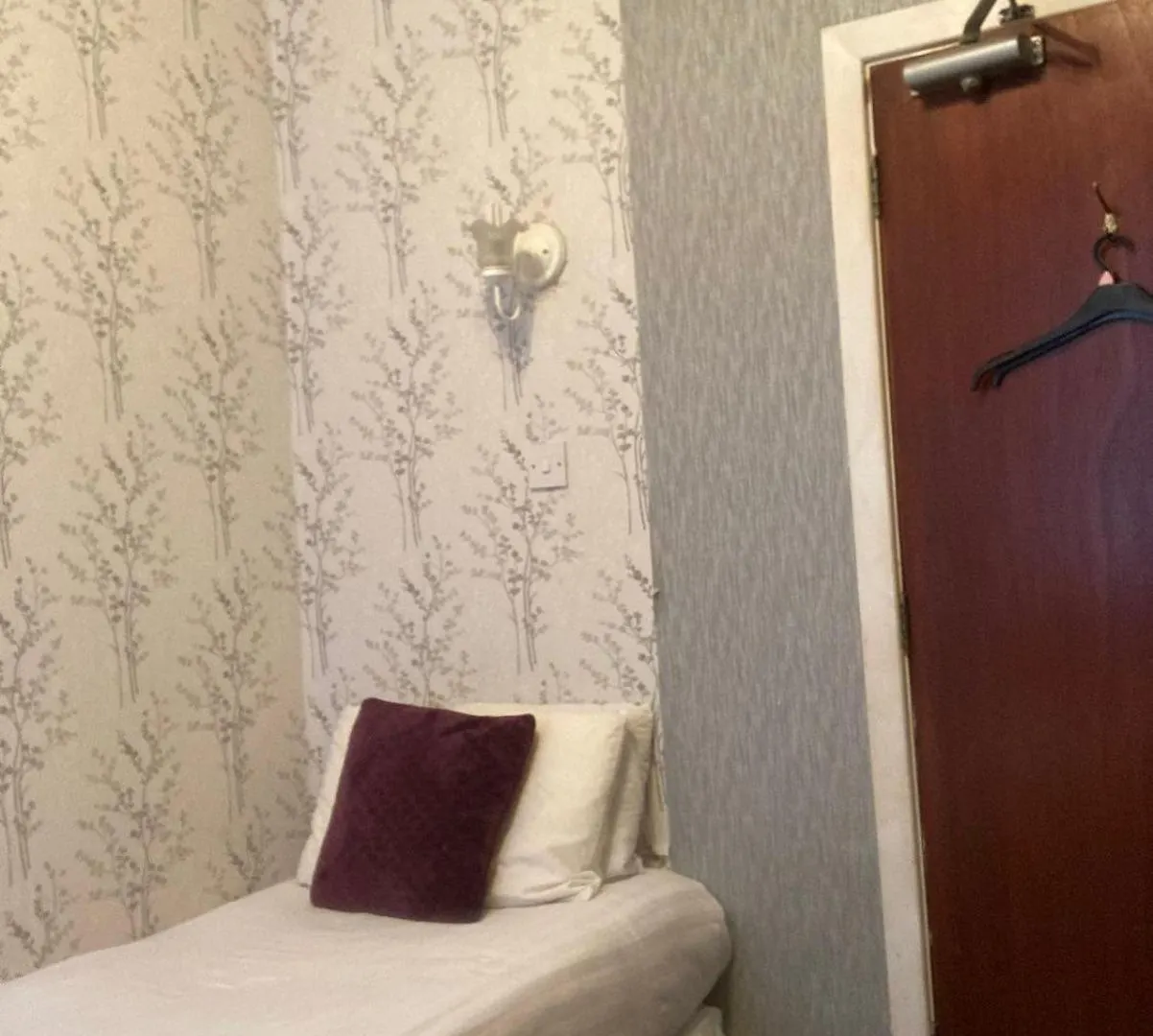 Iona Hotel Blackpool Bed & Breakfast