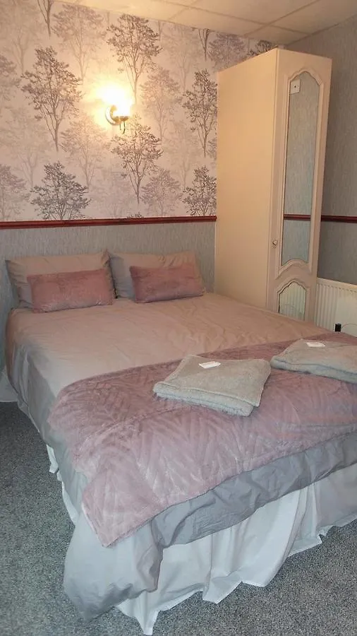 Iona Hotel Blackpool Bed & Breakfast