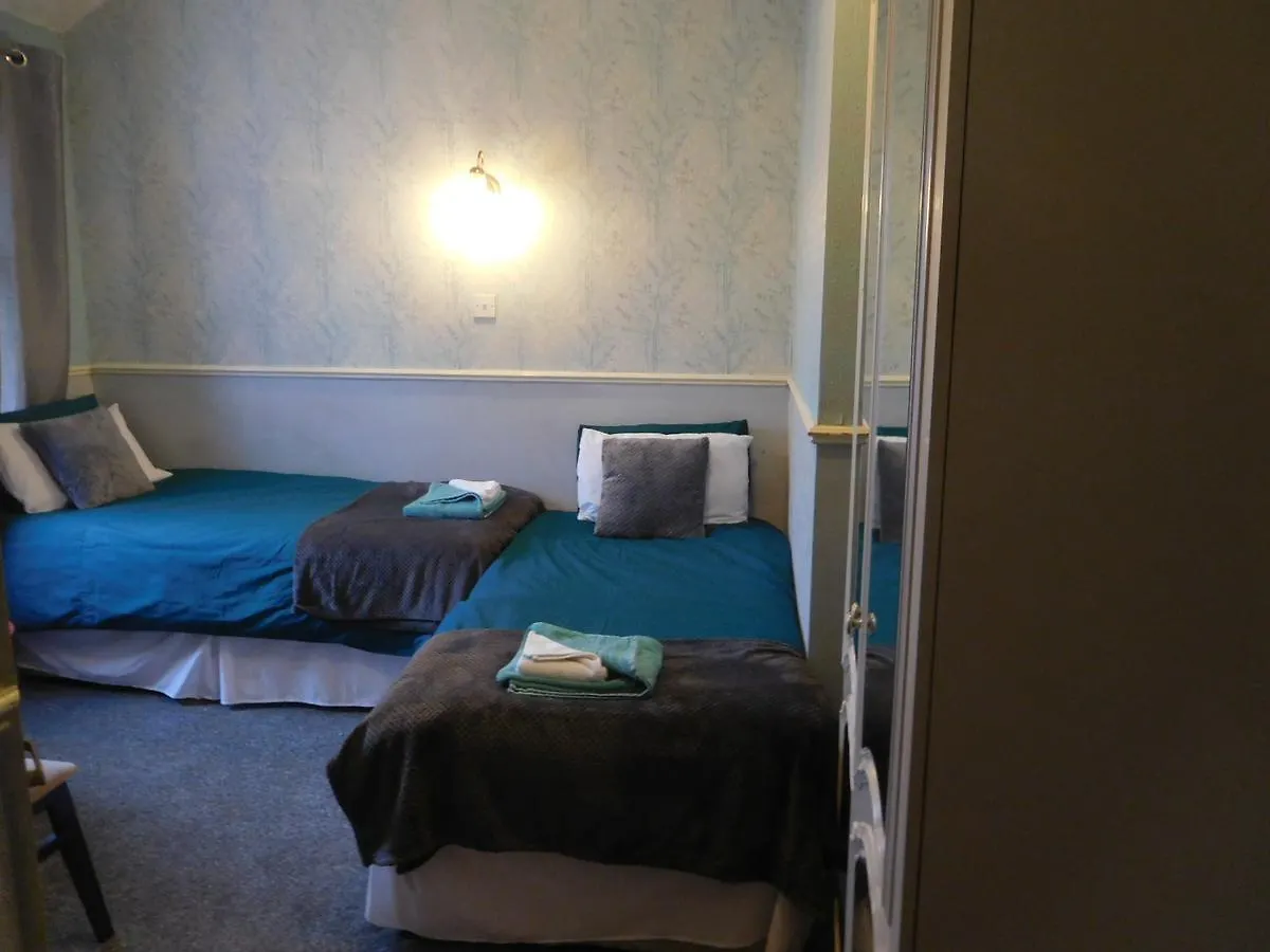 Bed & Breakfast Iona Hotel Blackpool