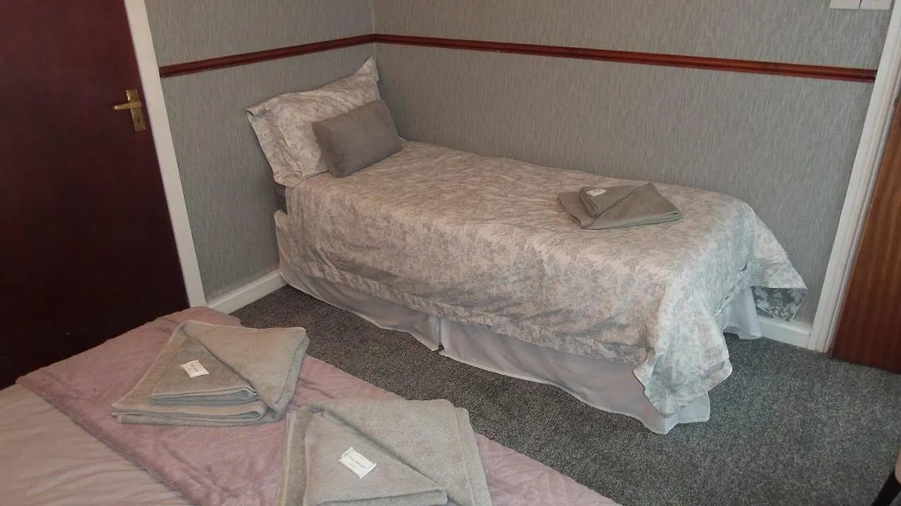 Iona Hotel Blackpool Bed & Breakfast