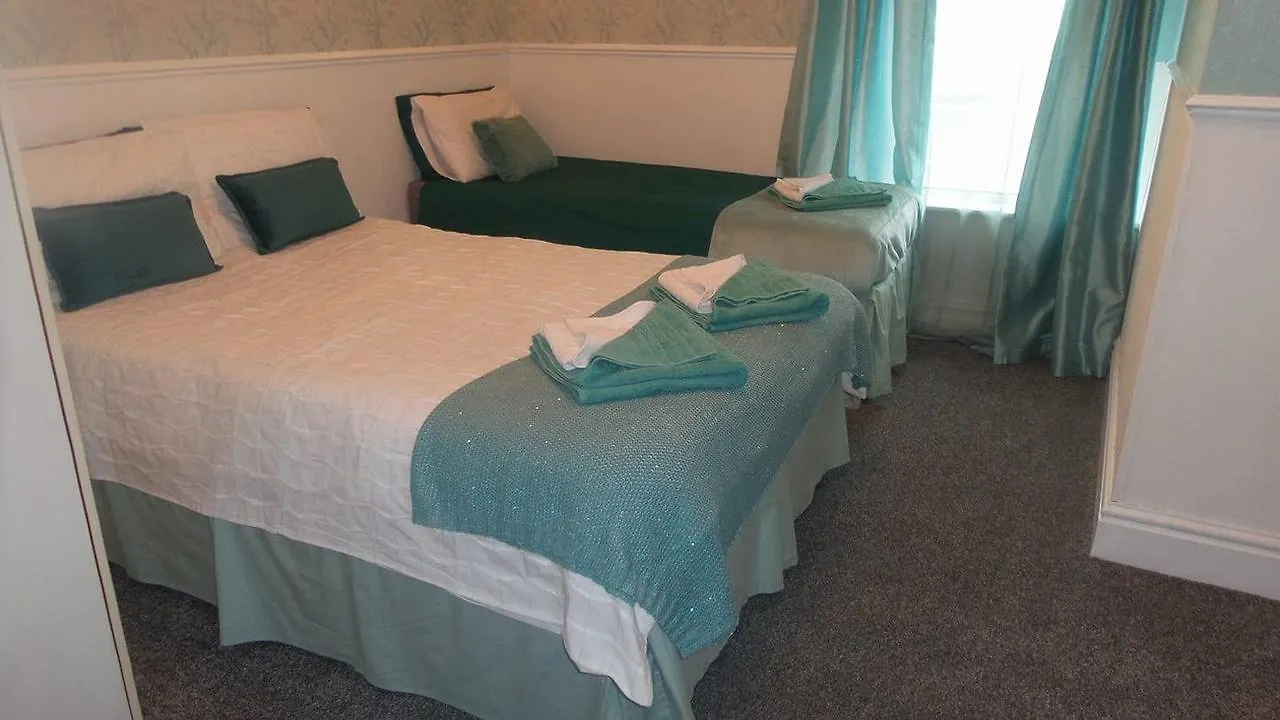 Iona Hotel Blackpool Bed & Breakfast
